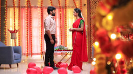 Eeramaana Rojaave S02 E334 Priya to Accept Jeeva?