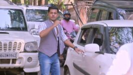 Ghum Hai Kisikey Pyaar Mein S01 E825 Virat Hunts Down Sai, Savi!