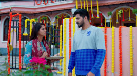 Madhuranagarilo (Star Maa) S01 E27 Radha's Unsuccessful Plan