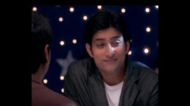 Tere Liye S01 E80 Anurag, Taani's School Reunion