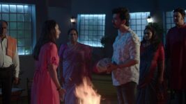 Tuzech Mi Geet Gaat Aahe S01 E256 Monica Threatens To Kill Swara