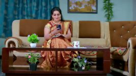 Brahma Mudi S01 E107 Rahul in a Fix