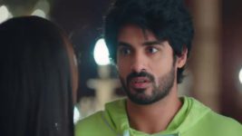 Yeh Hai Chahatein S02 E313 Rudraksh, Preesha Turn Spies