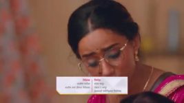 Yeh Hai Chahatein S03 E08 Nayantara in an Awkward Situation