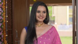 Aai Kuthe Kay Karte S01 E995 Veena Joins the Celebrations