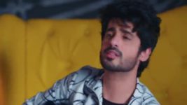Yeh Hai Chahatein S02 E25 Rudraksh Notices an Anomaly
