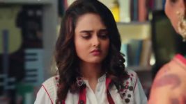 Yeh Hai Chahatein S02 E683 Rudraksh in a Tight Corner