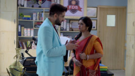 Bangla Medium S01 E177 Bikram Challenges Indira