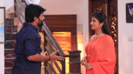 Eeramaana Rojaave S02 E378 Jeeva Is Happy for Kavya