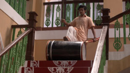 Kamala O Sreeman Prithwiraj S01 E98 Manik to Fight the Dacoits?