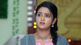 Malli Nindu Jabili S01 E379 Malli's Firm Call