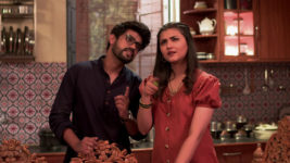 Thikpyanchi Rangoli S01 E535 Shashank Offers to Help