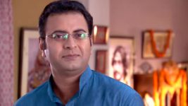 Mon Niye Kachakachi S07 E02 Labanya returns to the Kapoors