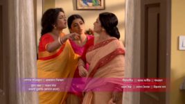 Pherari Mon S01 E258 Tulsi bids farewell to Bijoya