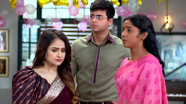 Anurager Chhowa S01 E383 Urmi to Deny Ratna Entry?