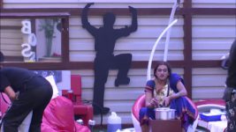 Bigg Boss (Colors tv) S05 E18 Shraddha is hard to handle