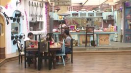 Bigg Boss (Colors tv) S07 E71 Sangram becomes first finalist