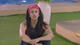 Bigg Boss (Colors tv) S09 E25 Rochelle VS the boys