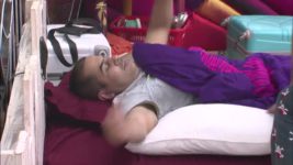 Bigg Boss (Colors tv) S09 E29 Suyyash survives while Mandana cries