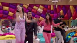 Bigg Boss (Colors tv) S09 E59 Sidharth Shukla enters the house