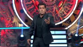 Bigg Boss (Colors tv) S11 E45 Tigress meets the tiger