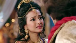 Chandira Nandhini S04 E07 Chanakya Stops Chandra, Army