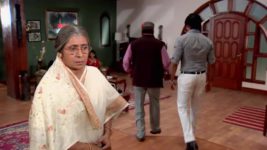 Dil Se Di Dua Saubhagyavati Bhava S01 E36 A Stranger Calls Dadi