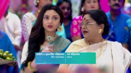 Ekka Dokka S01 E357 Sarmistha's Request to Mrinalini