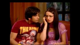 Miley Jab Hum Tum S09 E23 Samrat pretends to be scared