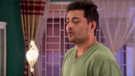 Mon Niye Kachakachi S08 E24 Labanya brings Adi to the court