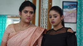 Paape Maa Jeevana Jyothi S01 E677 Induamthi, Jeevana in a Fix