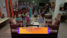 Aboli (star pravah) S01 E559 Sachit Brings Groceries