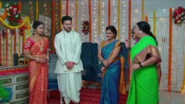 Malli Nindu Jabili S01 E427 Malini Imagines the Worst