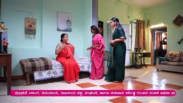 Lakshana S01 E532 Mourya's plot against Shwetha!