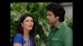 Mann Ki Awaaz Pratigya S07 E13 The family spies on Aman