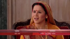 Mann Ki Awaaz Pratigya S19 E12 Sajjan takes food to Sumitra