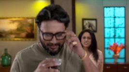 Nayika No 1 S01 E193 Vidya Basu plans to create an identity swap