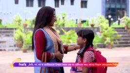 Tumpa Autowali S01 E484 Tumpi questions about her father