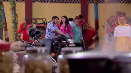 Ek Veer Ki Ardaas Veera S15 E16 Baldev takes Veera for a movie