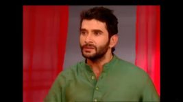 Geet Hui Sabse Parayi S07 E17 Brij tries to burn Geet alive