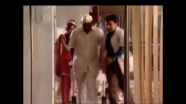 Geet Hui Sabse Parayi S07 E44 Maan in the hospital