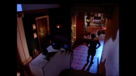 Geet Hui Sabse Parayi S08 E45 Geet and Maan Hide in a Room