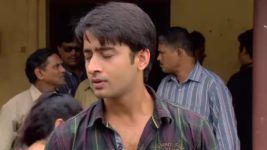 Navya Naye Dhadkan Naye Sawaal S03 E34 Navya finds Anant in the train