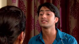 Navya Naye Dhadkan Naye Sawaal S04 E26 Navya's family awaits the Bajpais