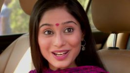 Navya Naye Dhadkan Naye Sawaal S05 E24 Navya at her new workplace