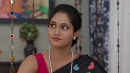 Chotya Bayochi Mothi Swapna S01 E356 Shubhankar In The ER