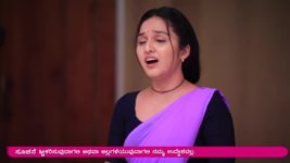 Gruhapravesha (Kannada) S01 E128 Shambhavi talks to Gayathri