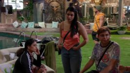 Bigg Boss (Colors tv) S17 E06 Kyun Bhadke Neil?