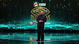 Bigg Boss Tamil S07 E08 Day 7: Kamal Issues a Strike Card