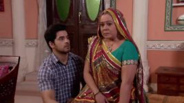 Diya Aur Baati Hum S03E53 Vikram beats Meenakshi Full Episode